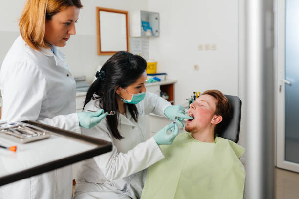 Best Dentist for Tooth Abscess  in Lockland, OH